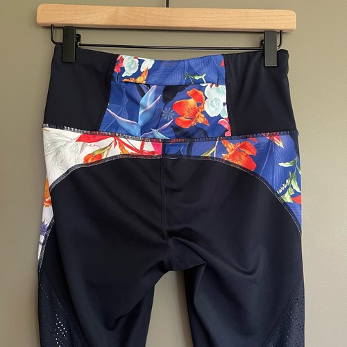 ATHLETA Tropical Precision Leggings Size Small Navy Blue Floral Mesh Panels Gym - Picture 14 of 23