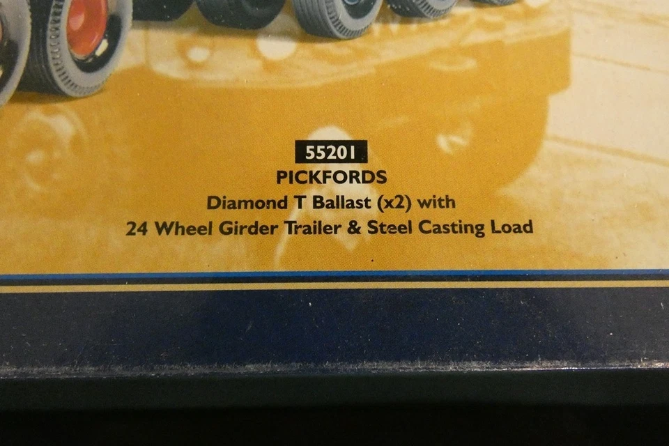 Corgi 55201 "Pickford's" Commemorative Set  Limited Edition 1:50 Scale Die Cast. - Image 4 of 4