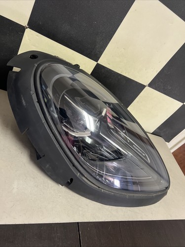 MINT 2022 2023 24 Porsche Macan Right Led Headlight Used Oem A184 - Picture 3 of 12
