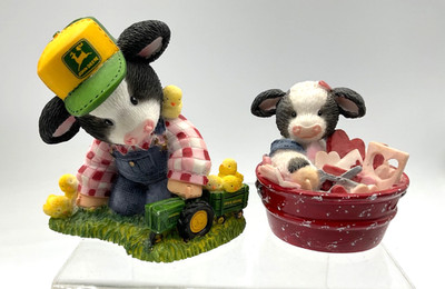 Vintage 2 Figurines Mary's Moo Moos Here a Chick John Deere/I m In Love With Moo