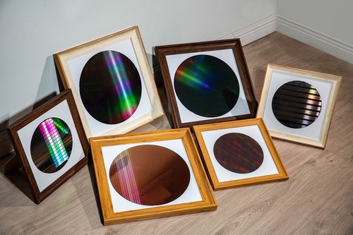 Framed Silicon Wafer Display for Vintage CPU Microchips Tech Wall Art (8&12inch)