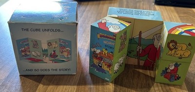Vintage Noah s Ark Story Cube w/ Original Box Color Graphics