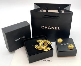 Auth Chanel Large Coco Matobo brooch 33.7g & Earrings 95P W/Box SK040314