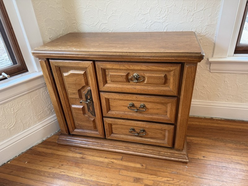 Vintage Bassett Solid Oak Buffet Sideboard on Wheels - Media Console / Bar Cart