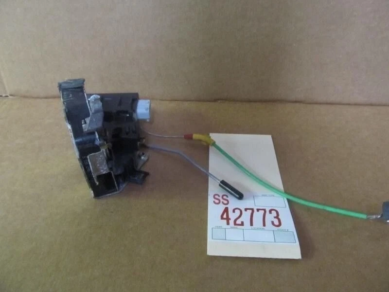 Оригинальная защелка дверного замка 528i 1997 2000 BMW правосторонний задний привод со стороны пассажира - Изображение 3 из 4