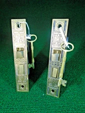 ONE CORBIN # 690 LH GOTHIC MORTISE LOCK w/KEYS 6 3/16" FACE, 2 1/2" BS (20665)