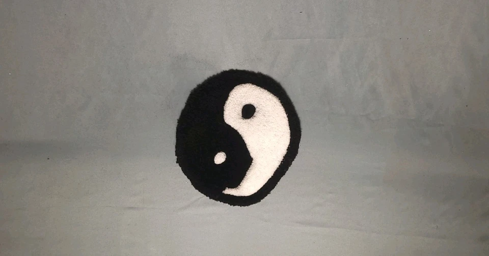 Handmade Tufted Ying Yang Area Rug 11x12 In - Image 2 of 3