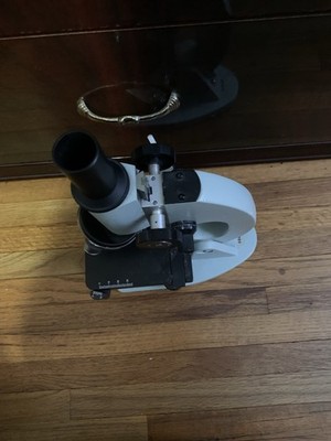 Celestron Laboratory Biological Compound Microscope 40x 100x 400x 44102 (JL-248)
