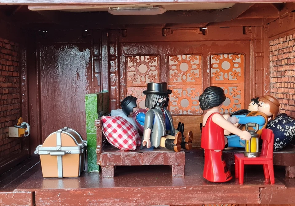 PLAYMOBIL CUSTOM MEXICAN HOTEL LIGHT UNIQUE - Image 4 of 4