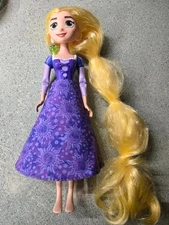 Disney Tangled the Series Rapunzel Musical Lights Doll SINGS 8"