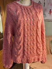 Damen Pullover, neu, handgestrickt, Zopfmuster, Oversized, Koralle, Schurwolle