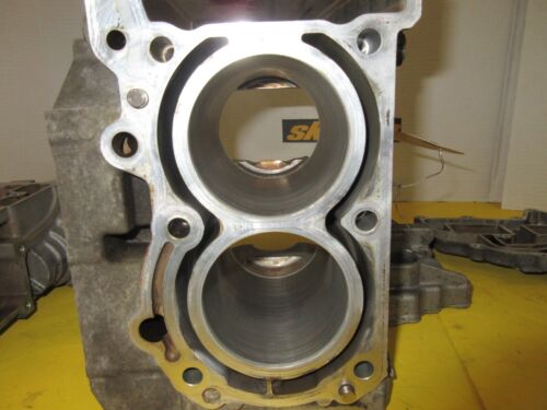 BRP ski-doo Rotax 600 ACE type 602 crankcase ass'y #420892853 - Bild 11 von 13