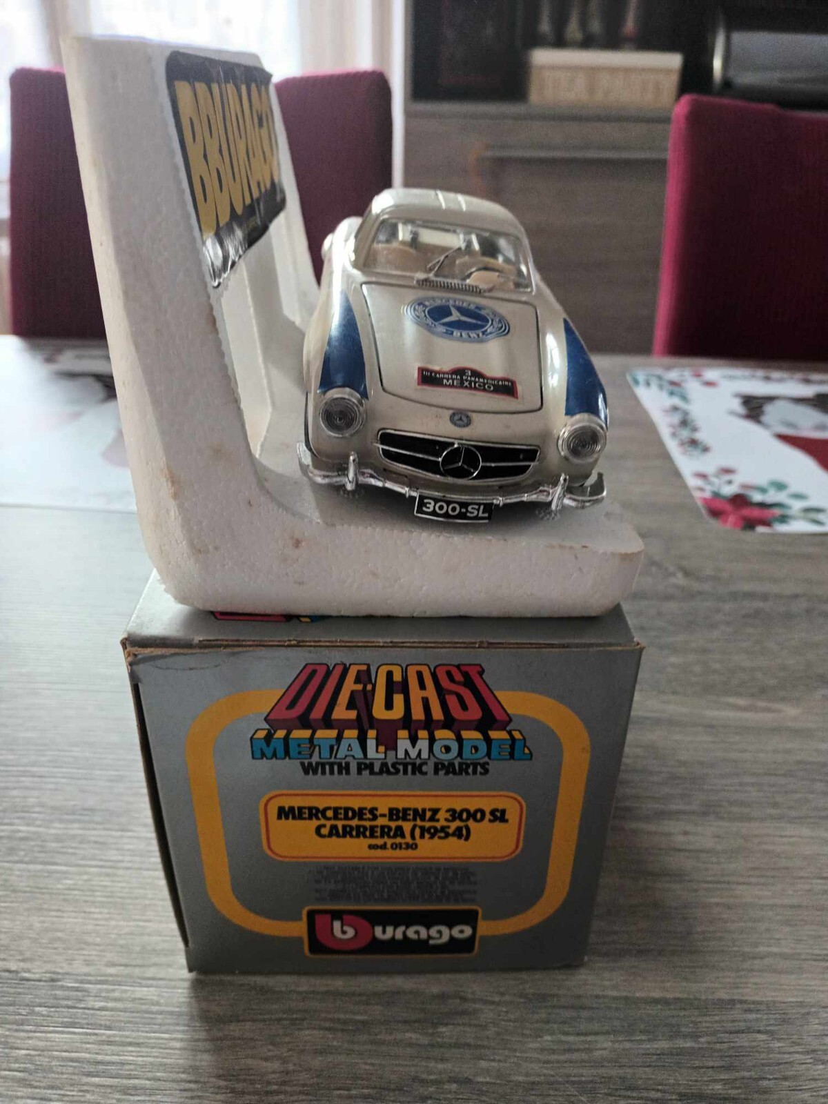 Burago Bburago 1 24 Mercedes 300 Sl Carrera Blanche Code 130 Neuve En burago-bburago-1-24-mercedes-300-sl-carrera-blanche-code-130-neuve-en