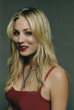 KALEY CUOCO signed Autogramm 20x30cm BIG BANG in Person autograph COA