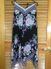 Maurices Women’s Size Small Black Floral Handkerchief Dress CW-73