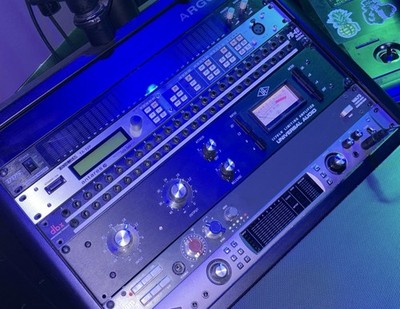 Universal Audio 1176LN Limiting Amplifier