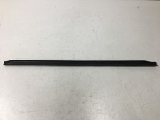 T&uuml;rdichtung Zierleiste hinten rechts original Mercedes W204 Limo A2046904062