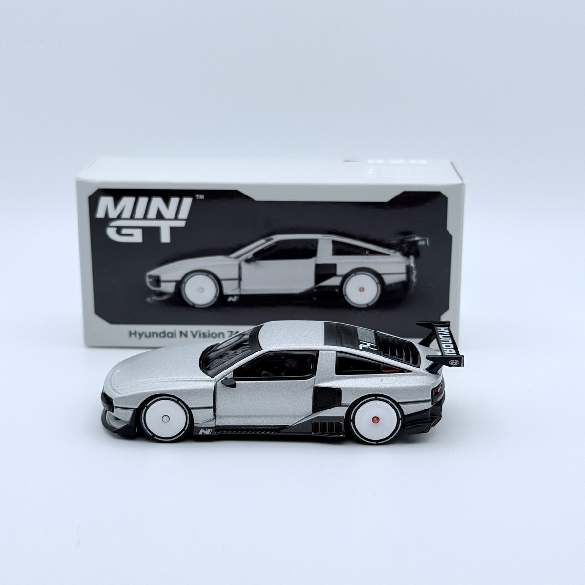 韓国限定　MINI GT Hyundai N Vision 74 ヒュンダイ 🛑1/64 Mini GT Hyundai N Vision 74 *Korea Market Limited