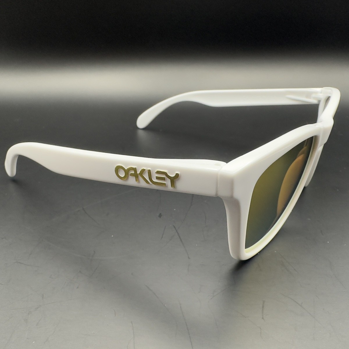 Oakley Supreme Frogskin Polished White w/24k Iridium Lenses | eBay