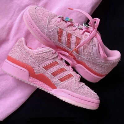 Size 7 - Dr. Seuss x adidas Forum Low Cindy-Lou Who W for sale