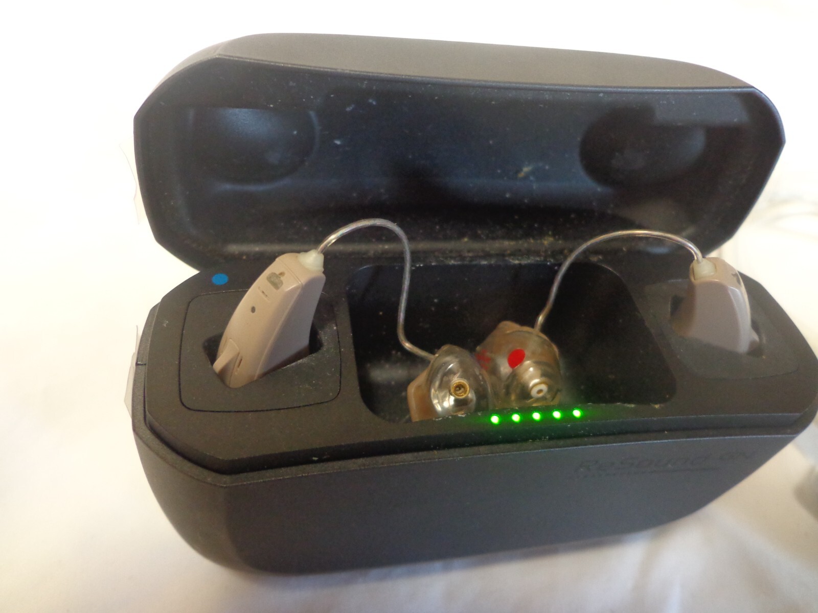 RESOUND GN Hearing Aids (L+R) w/Charge Case Model C1 eBay