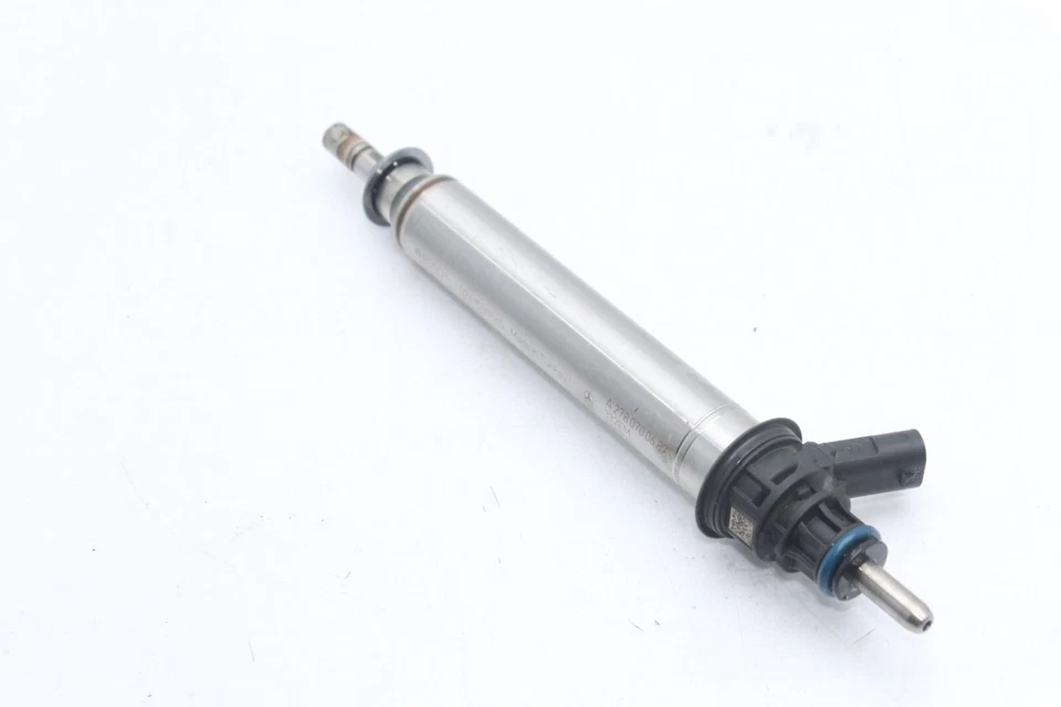 Mercedes-Benz E350 2014 inyector de combustible U0287 Foto 3 de 4