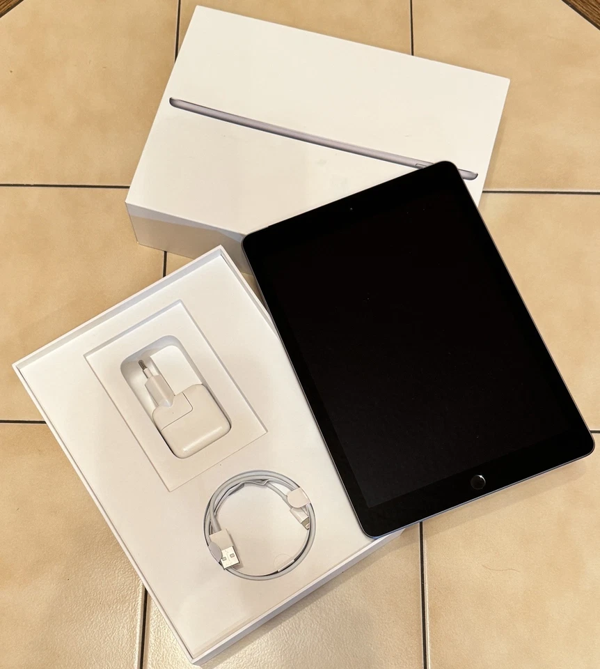 Apple IPad 6.Gen (2018) 32GB A1954 9,7" Zoll LTE Cellular Spacegrau