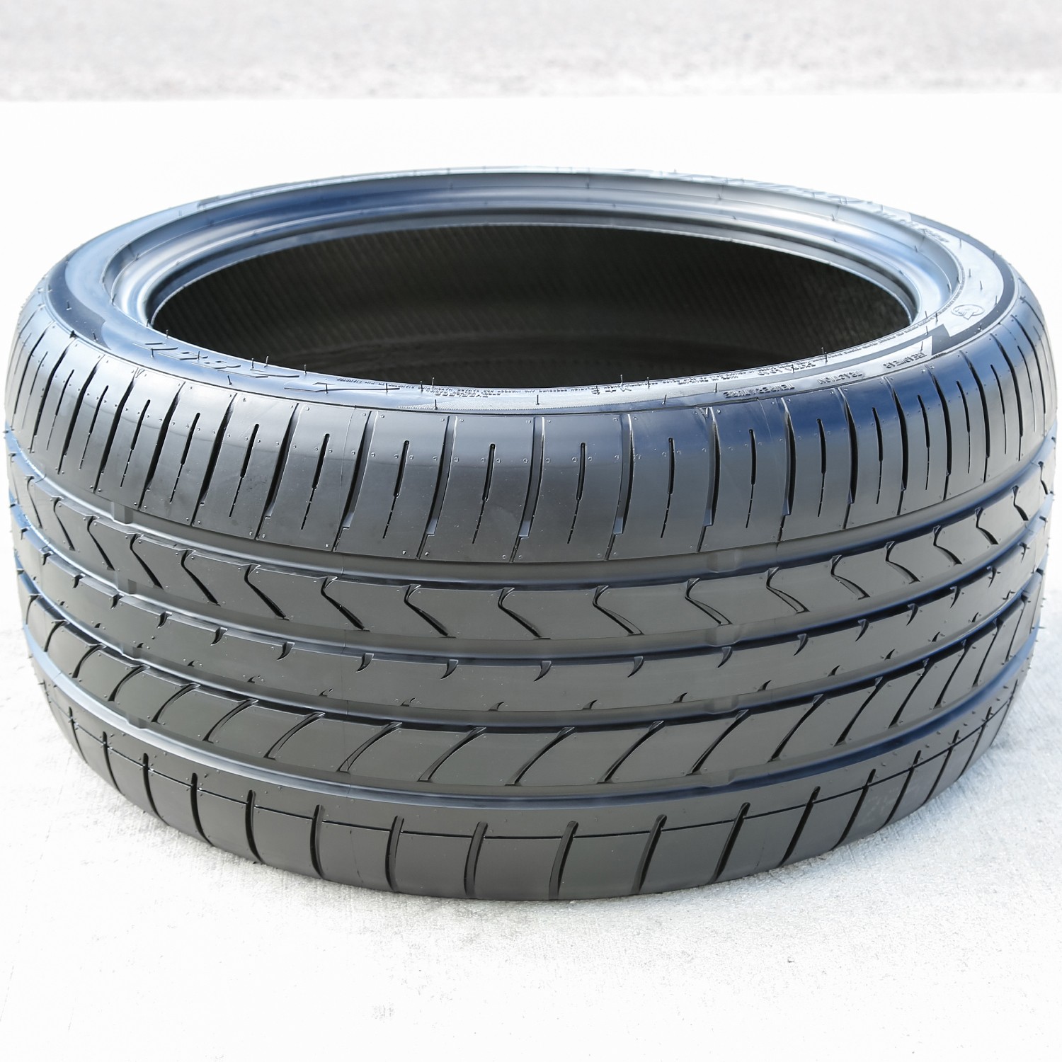 2 Tires Atturo AZ850 275/35R19 100Y XL High Performance