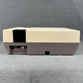 Consola Nintendo NES Action Set - En caja con accesorios - Reacondicionada