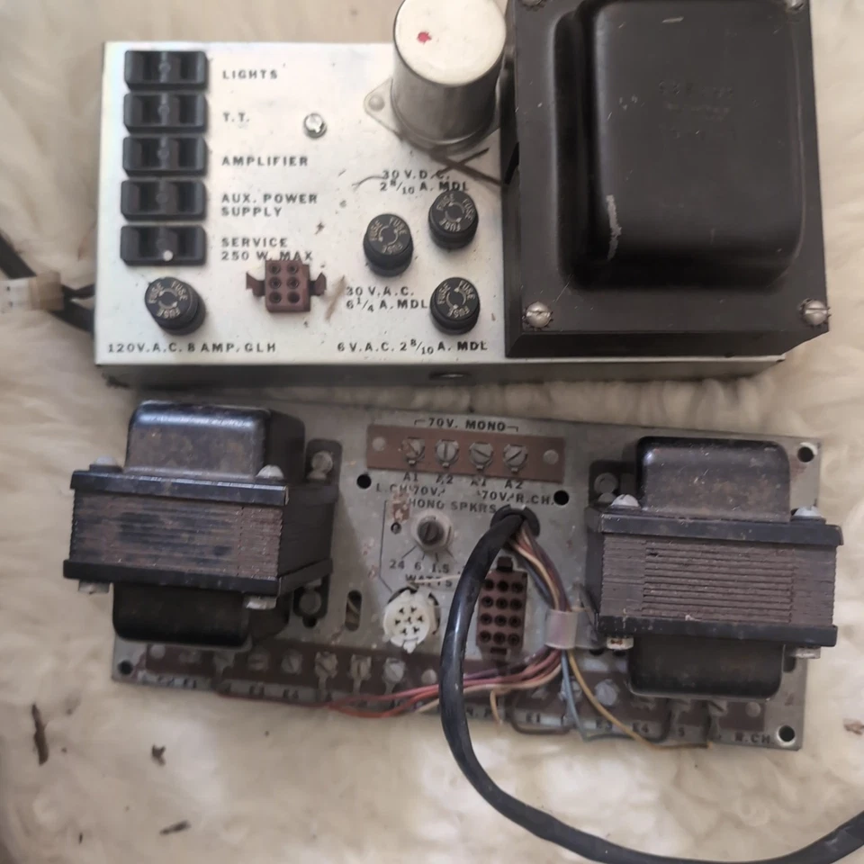 ROWE /Ami JUKEBOX part: 4 Power Untested SPEAKER OUTPUT TRANSFORMER - Image 3 of 4