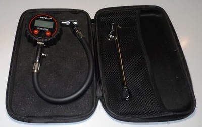 D1 MK2 Digital Tire Pressure Gauge, Hold, 125 PSI