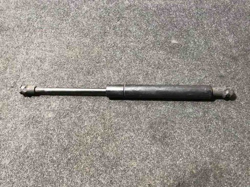 BMW X5 E53 Vordere linke Motorhaubendämpfer 8402551 Diesel 160kw 2000 31007270