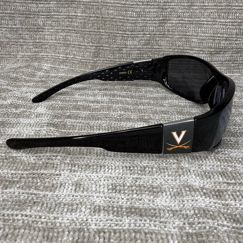 Gafas de sol envolventes University of Virginia UVA Cavaliers negras 66-19-140 fútbol americano Foto 4 de 4