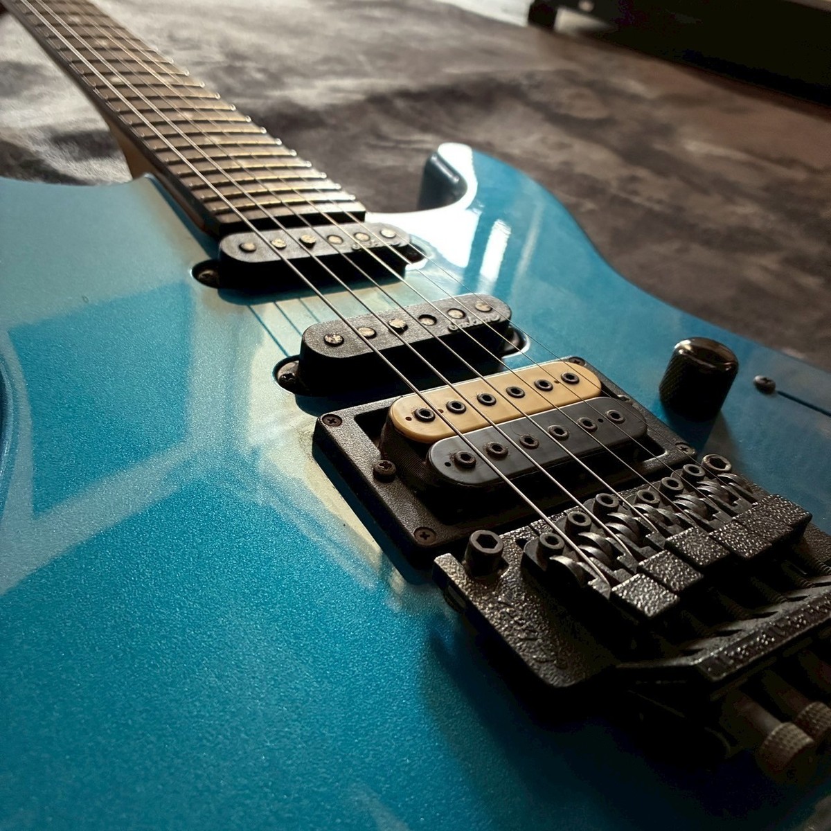 Charvel] Model 3 Blue Made in Japan 1980s ST Type Solid Body