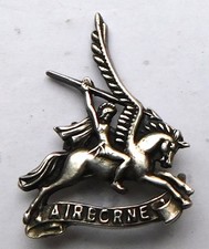NO RESERV Silver Airborne Forces Walker Hall WW2 Sweetheart Brooch Badge Vintage