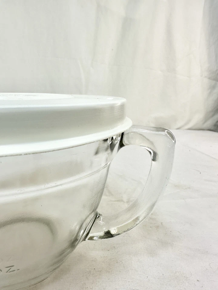 Pampered Chef 4 Cup 1 Qt. Quart Glass Measuring Mixing Batter Bowl Lid #2233 FSh - Image 4 of 4