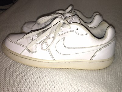 Nike women's white shoes size USA 10 Vietnam A01775-100 Europe