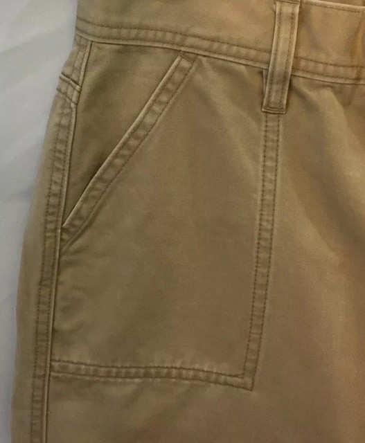Womens GAP Jeans Tan Cotton Cargo Capri Pants with Back Flap Pockets