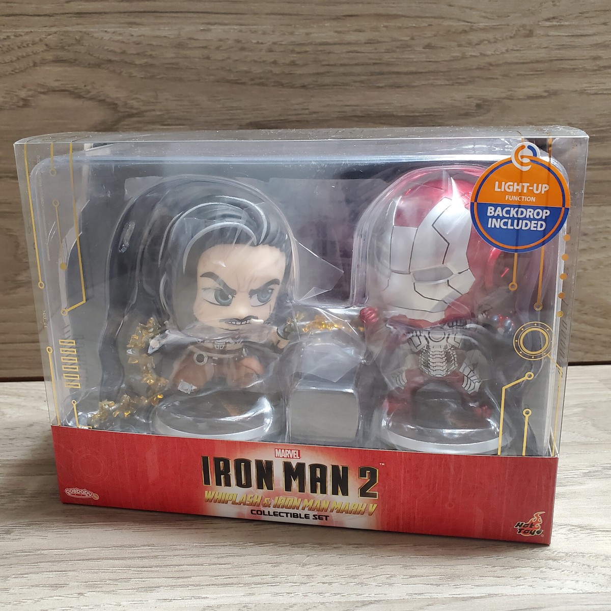 【コスベイビー】アイアンマン2 マーク5 フィギュア バックドロップ付き Iron Man 2 - Iron Man Mark V & Whiplash Cosbaby (S) Hot Toys