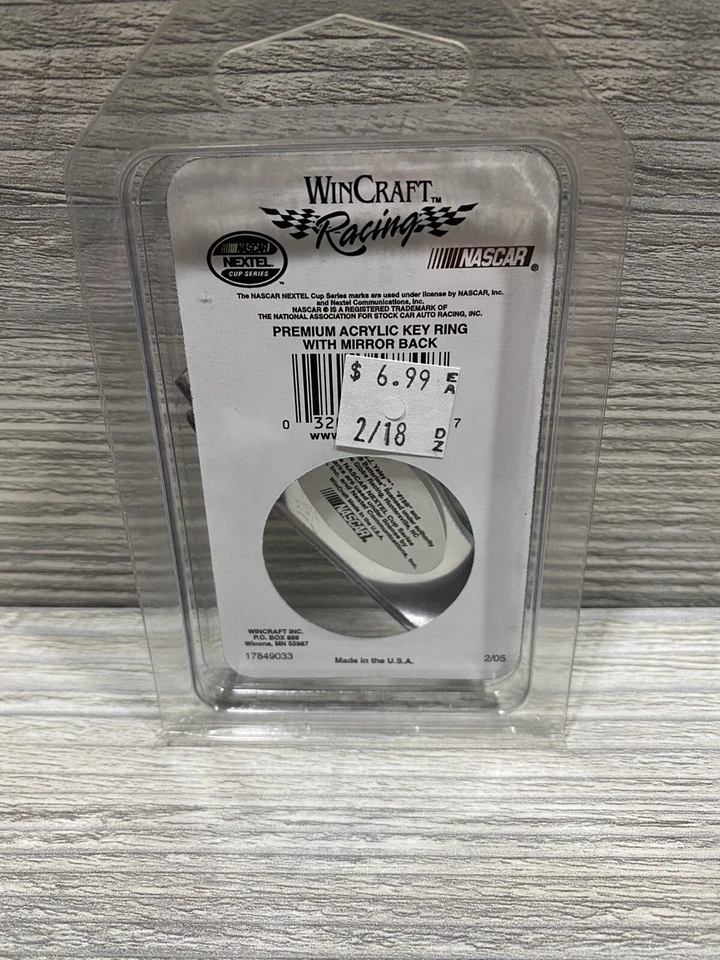 J.J. Yeley #18 Interstate Batteries Nascar Keychain Keyring New Free Shipping - Image 4 of 4