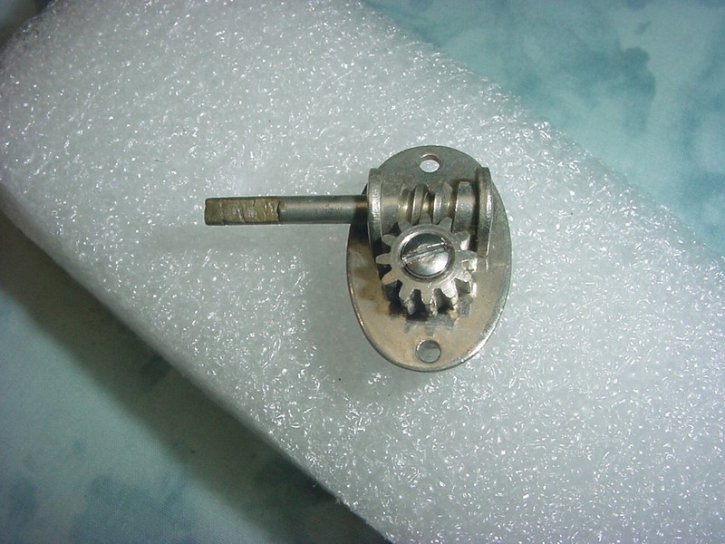 VINTAGE MIJ GUITAR PARTS / OVAL PLATE/TUNING MACHINE TUNER KEY / JAPAN