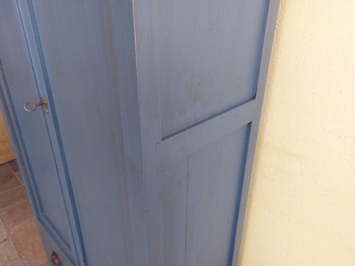 ANTICO PICCOLO ARMADIO LIBERTY IN LEGNO LACCATO LARGH 78cm H 178 - Foto 5 di 14