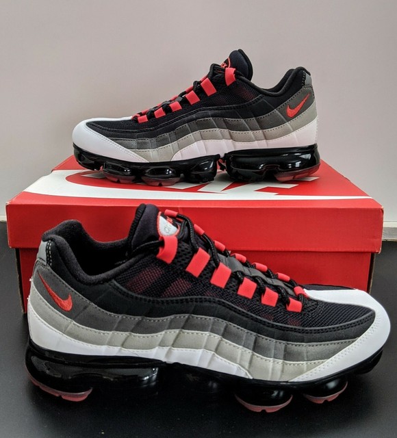 air vapormax 95 comet