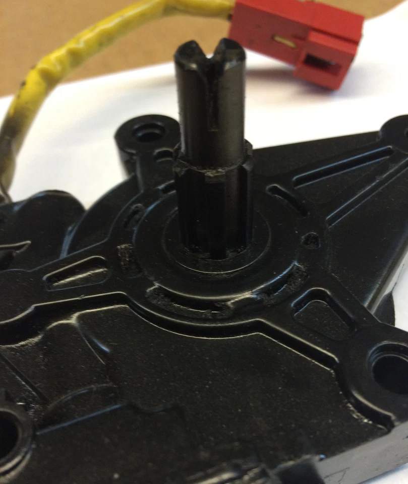 WINDOW LIFT MOTOR (LEFT FRONT) fits Dodge Dynasty Chrysler Imperial New Yorker - Изображение 2 из 2