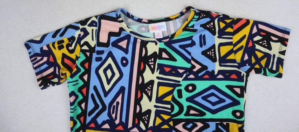 LuLaRoe Gracie 女孩束腰 T 恤上衣 8 码野生几何图案 — 第 3/4 张图片
