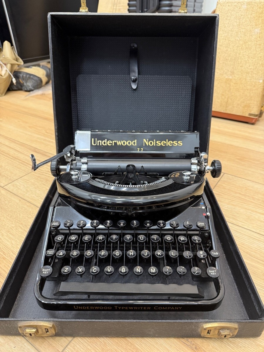 Underwood Noiseless 0 Typewriter - 「underwoodタイプライター」の