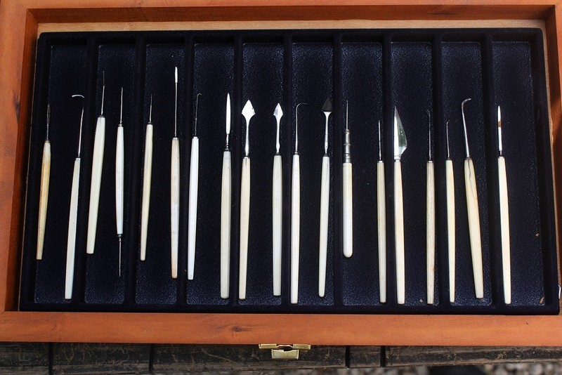 Antique eye 19th Century Group of Eye Ophthalmologist surgical instruments!