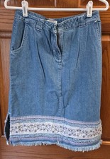 VTG Christopher  Banks Blue Denim Jean Skirt Size 6 Floral Fray Trim