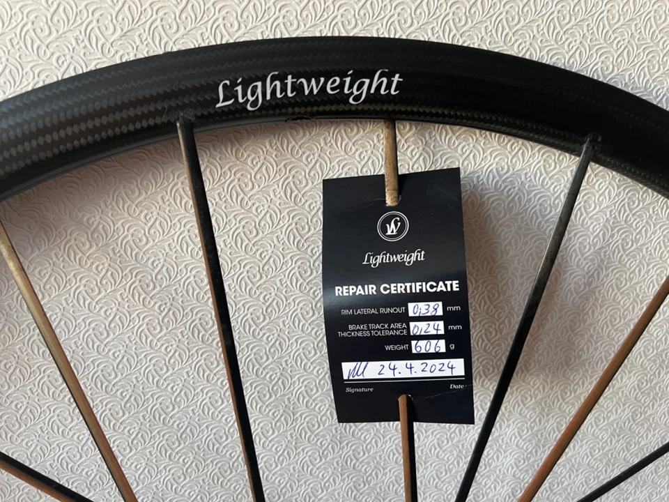 Lightweight Ventoux HR 700C Carbon Tubular – Felgenbremse – OVP – Service 04/24 - Bild 3 von 4