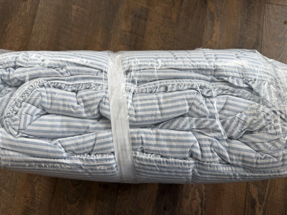 Nuevo Edredón Pottery Barn Adolescente Algodón Lavado Volantes Rayas Doble Azul Cambray Foto 3 de 3